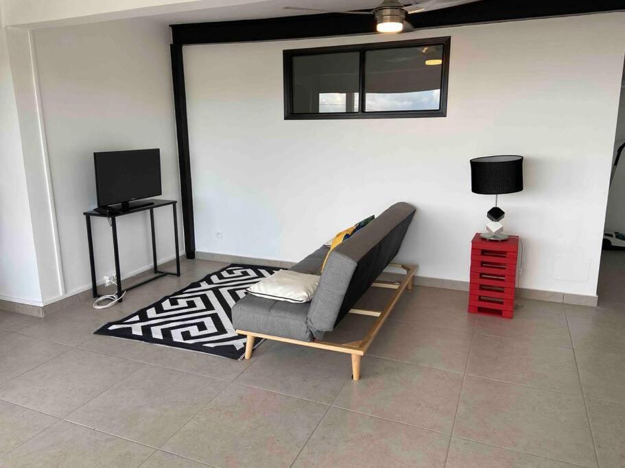 Baillif Villa Bahia - Appt F3 Vue Mer Et Montagne מראה חיצוני תמונה